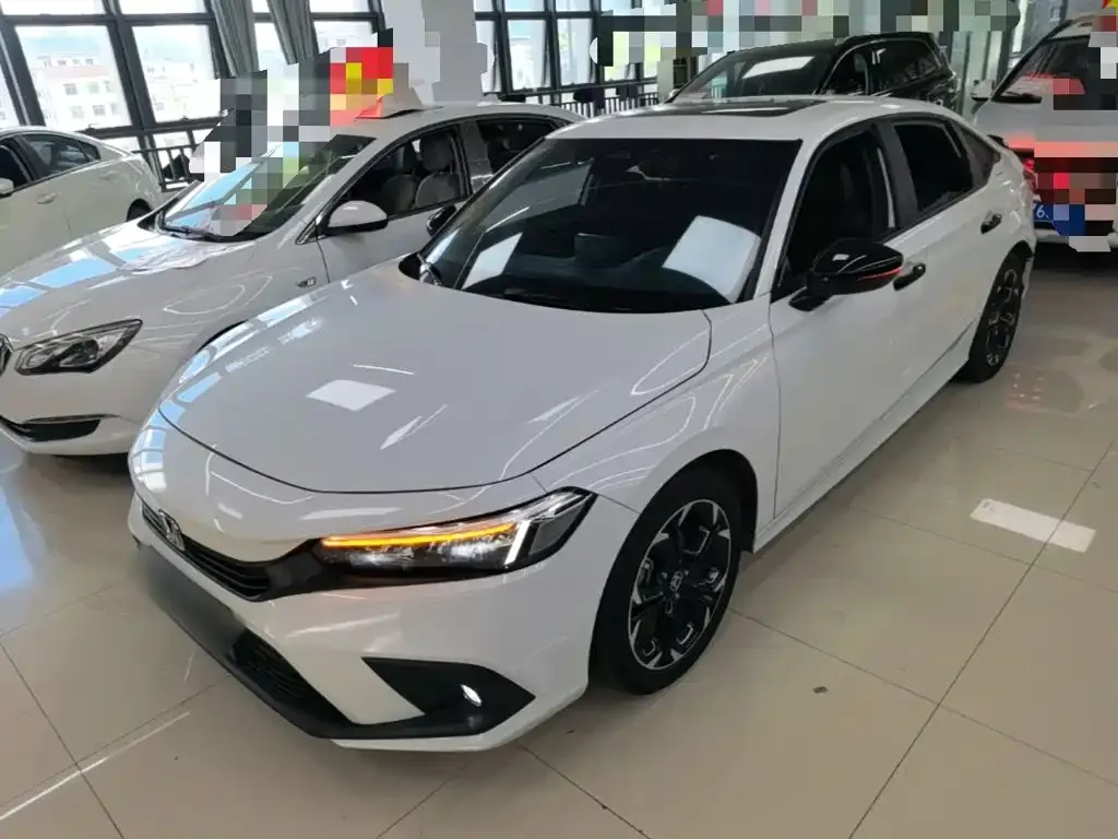 Honda Civic — фото 10