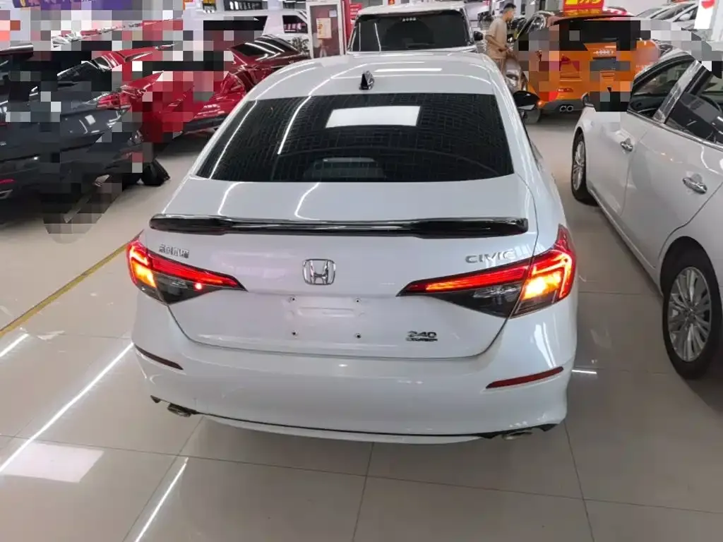 Honda Civic — фото 6