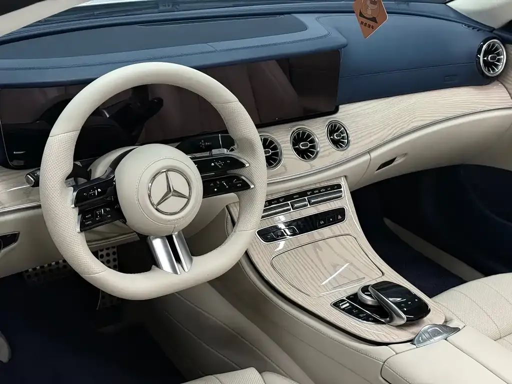 Mercedes-Benz E-Class (Import) — фото 4