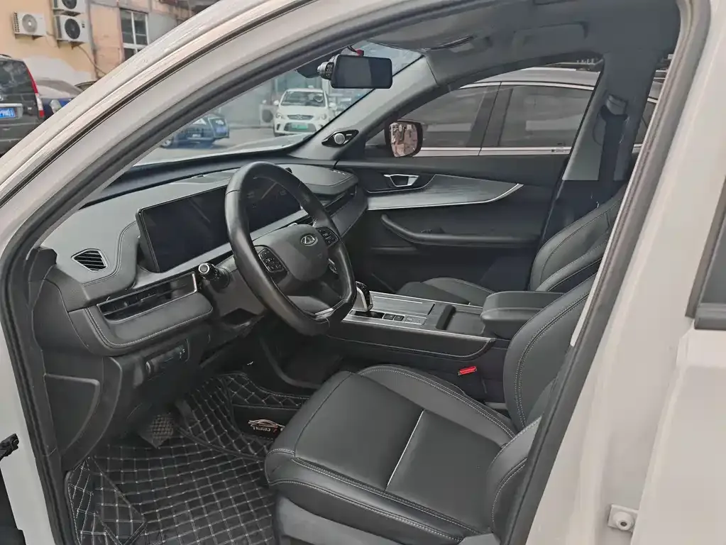 Chery Tiggo 7 PLUS — фото 8
