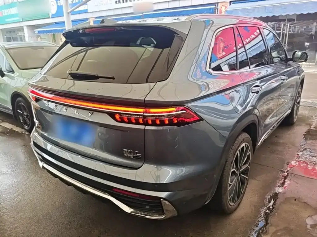 Geely Xingyue L — фото 4