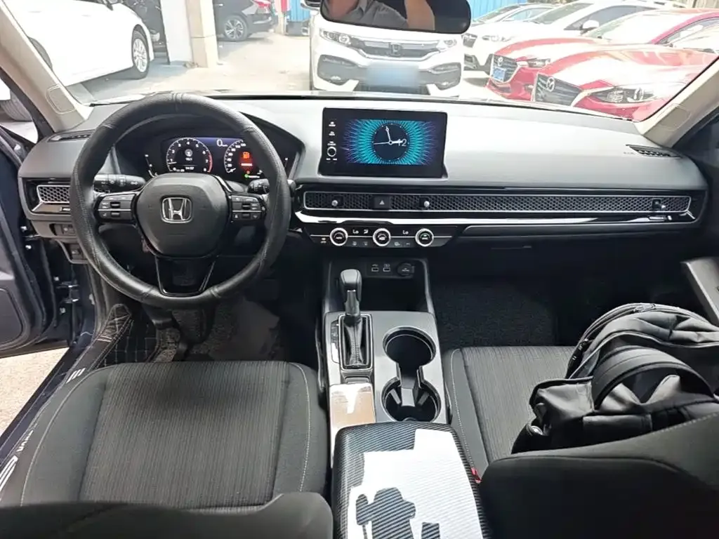 Honda Civic — фото 7