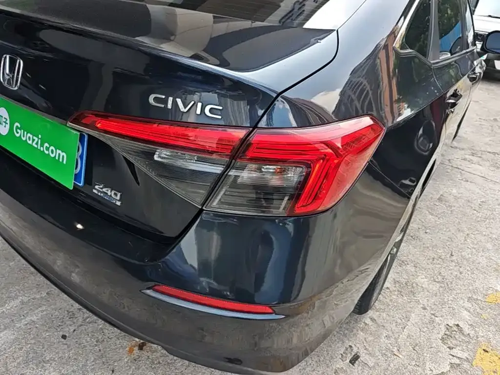 Honda Civic — фото 2