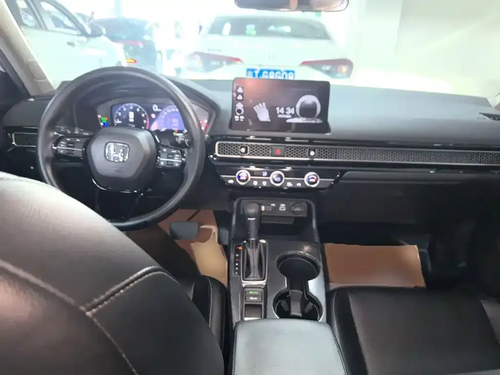 Honda Civic — фото 5