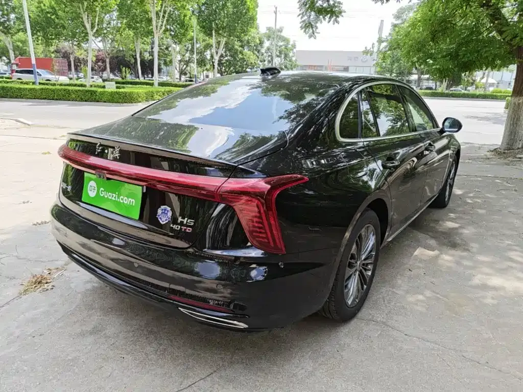 Hongqi H5 — фото 9