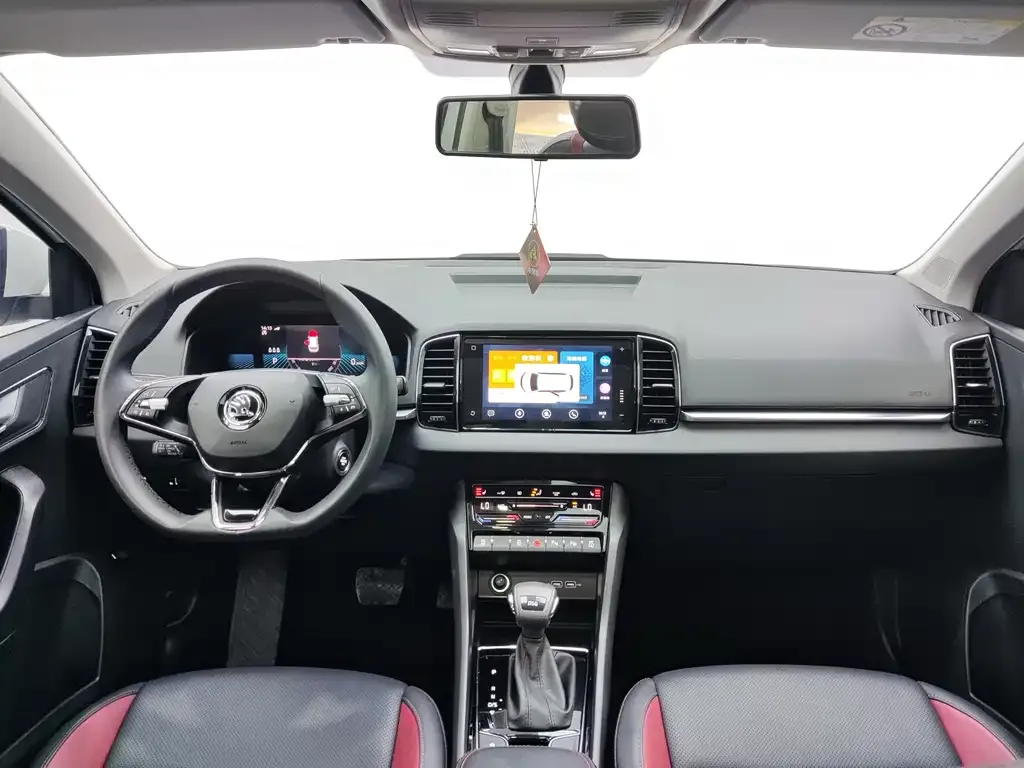 Skoda Karoq — фото 5