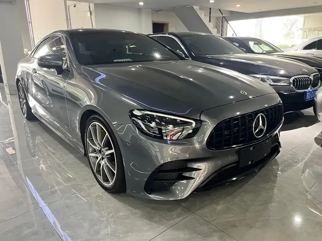 Mercedes-Benz E-Class (Import) — фото 4