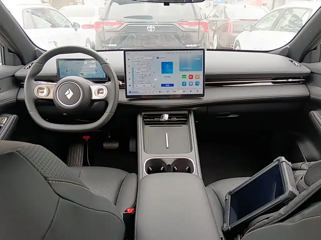 Baojun Yunhai 2024 из CN, фото 9