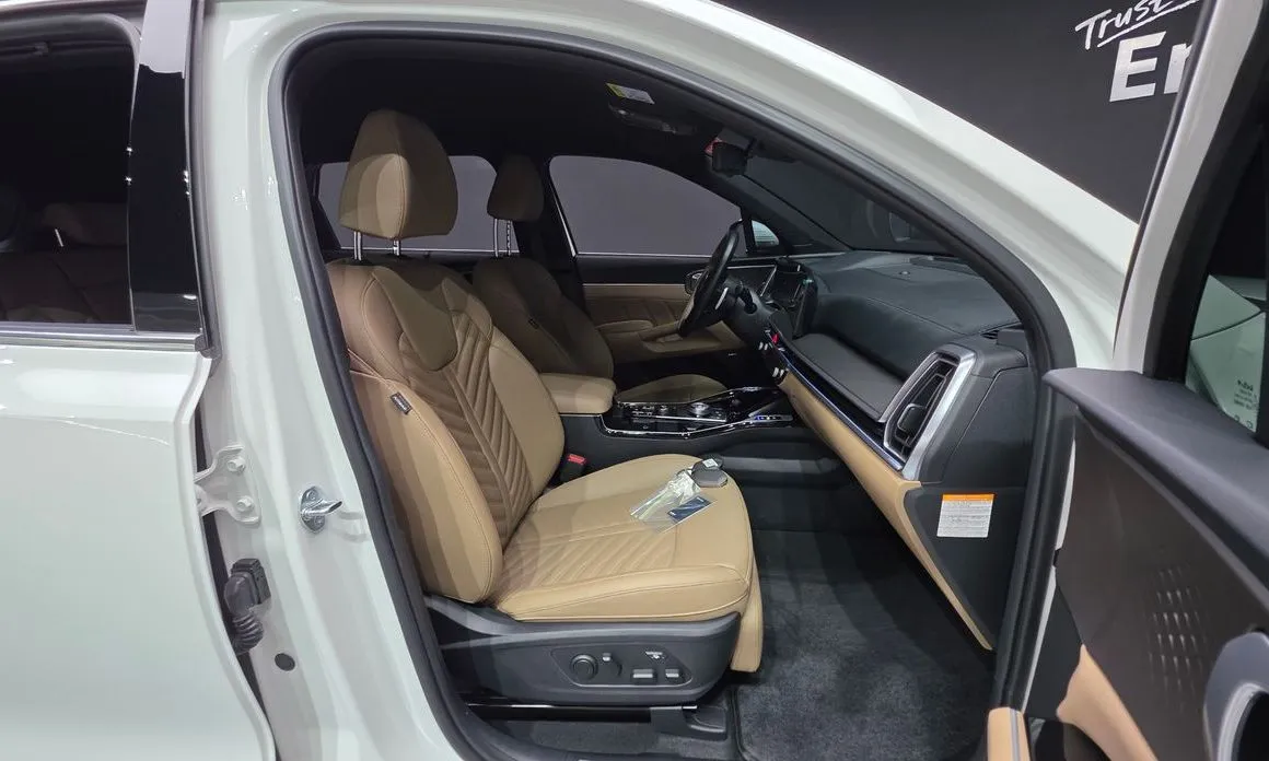 Kia Sorento — фото 9
