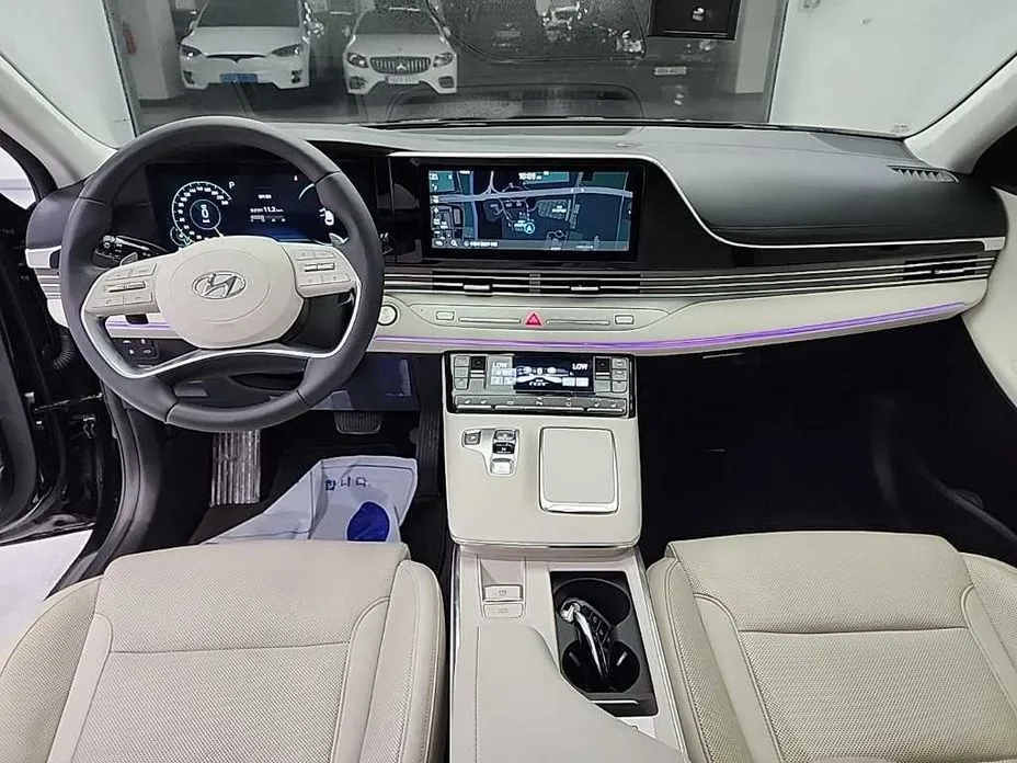 Hyundai Grandeur — фото 10