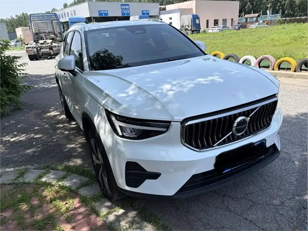 Volvo XC40 2023 из CN, фото 6