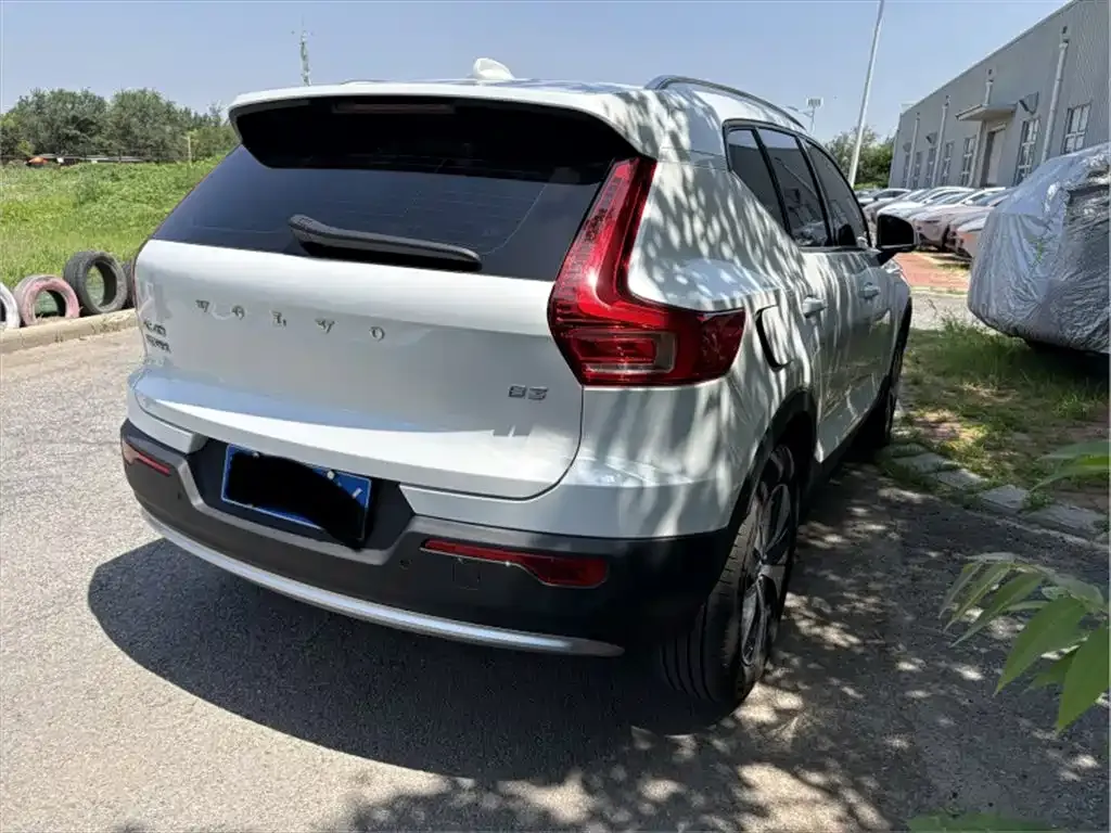 Volvo XC40 2023 из CN, фото 5