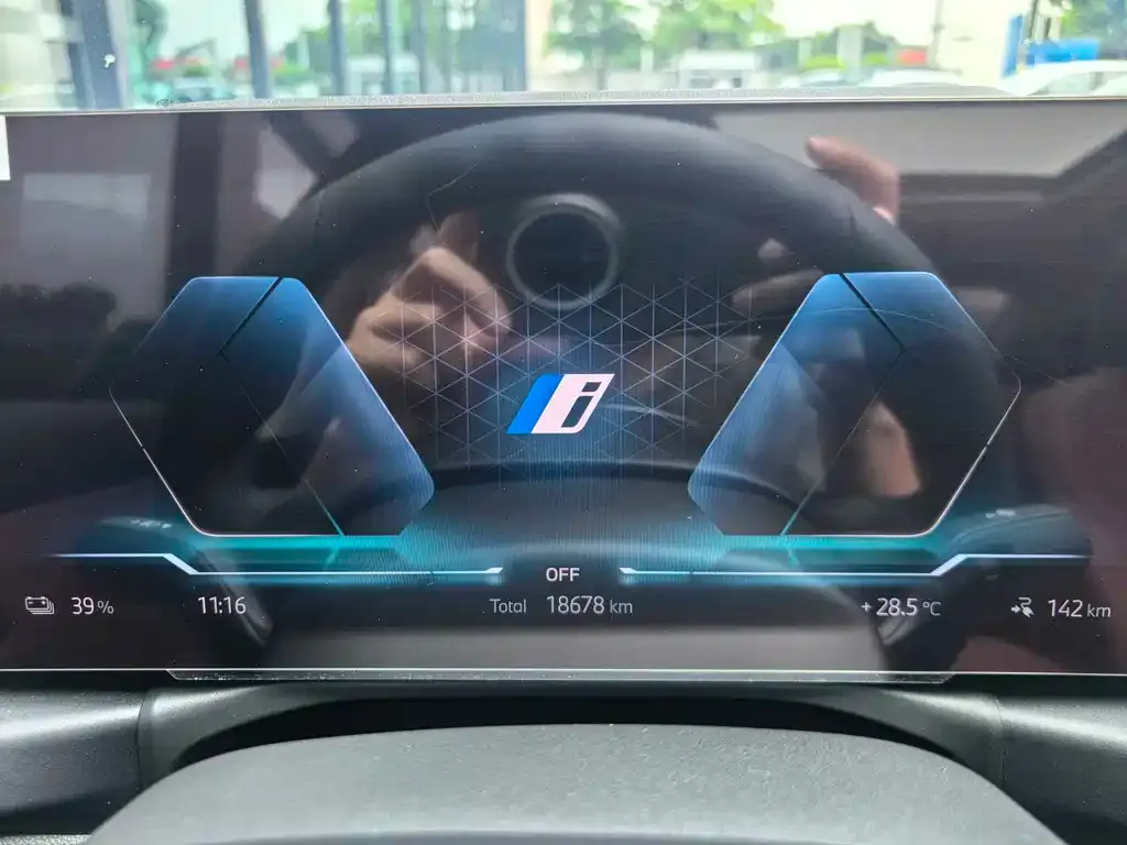 BMW i3 — фото 6