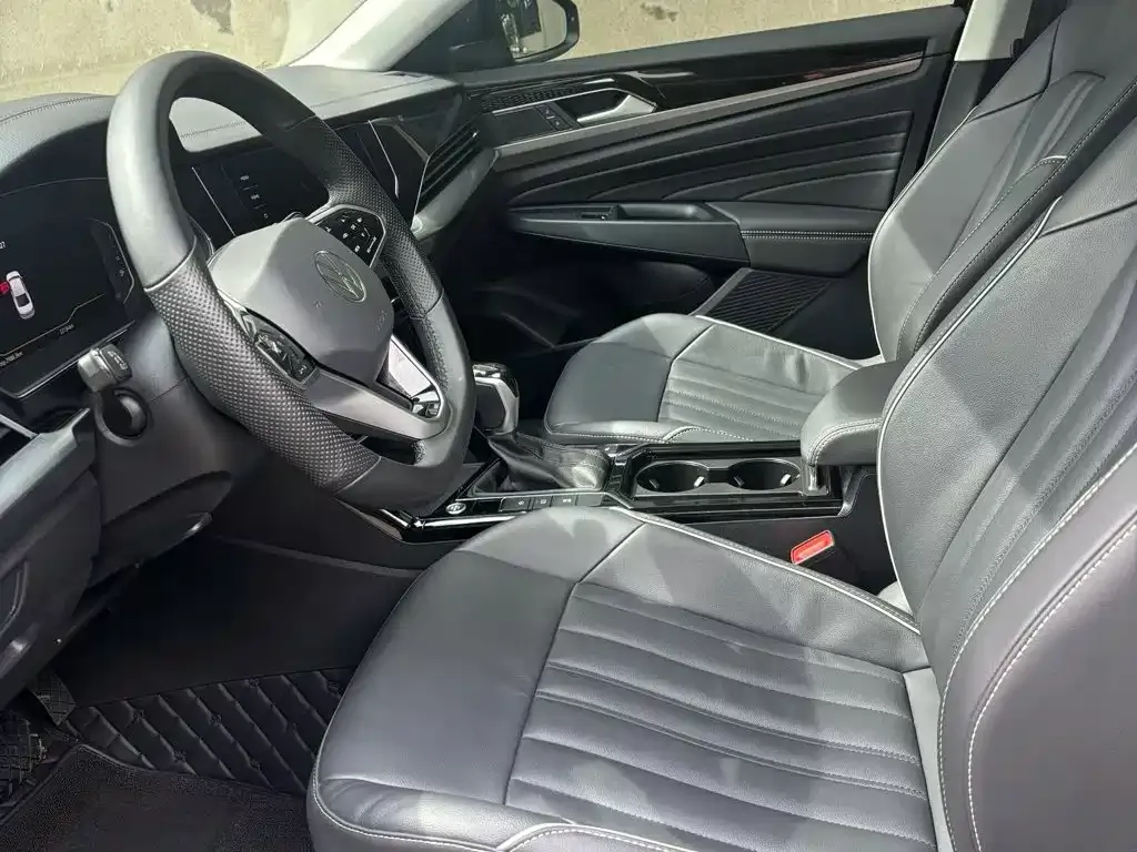 Volkswagen Passat — фото 4