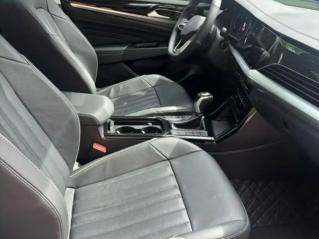 Volkswagen Passat — фото 3