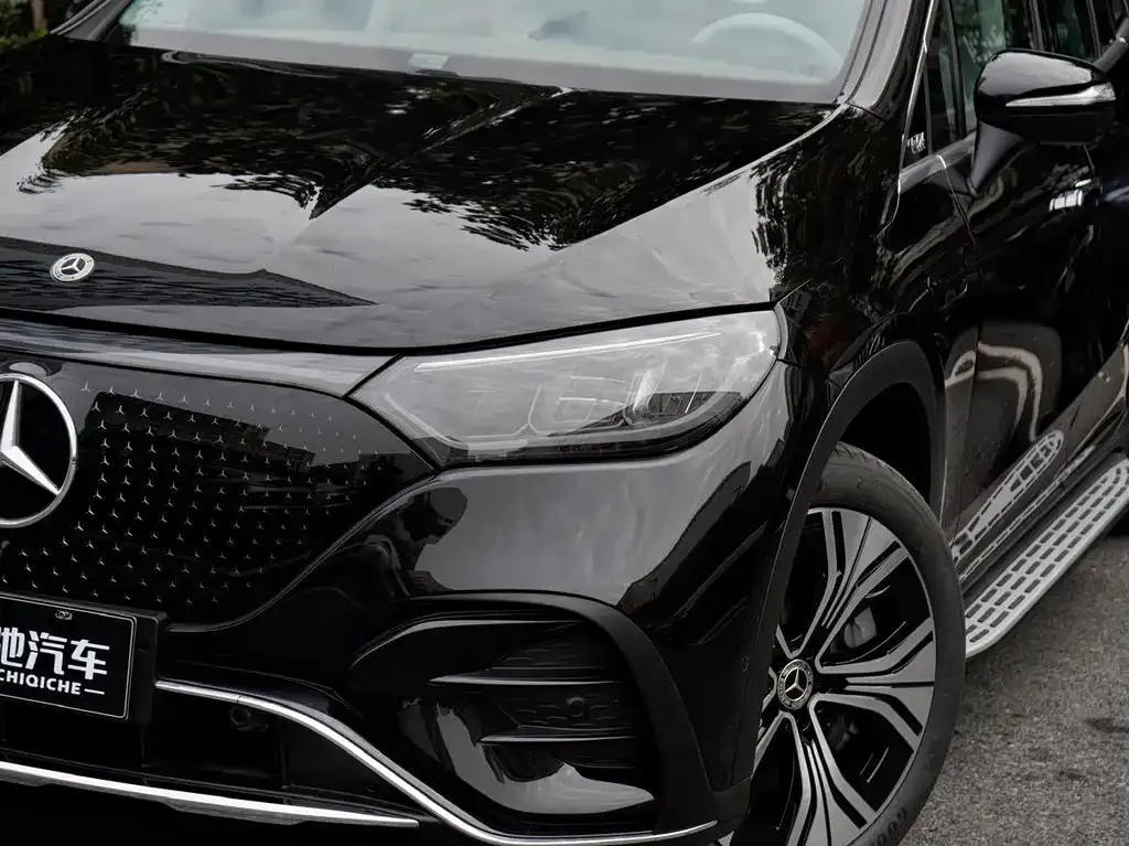 Mercedes-Benz EQE SUV — фото 2