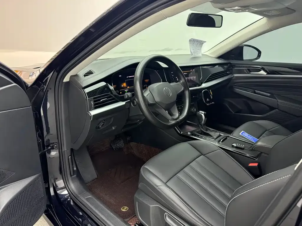 Volkswagen Passat — фото 6