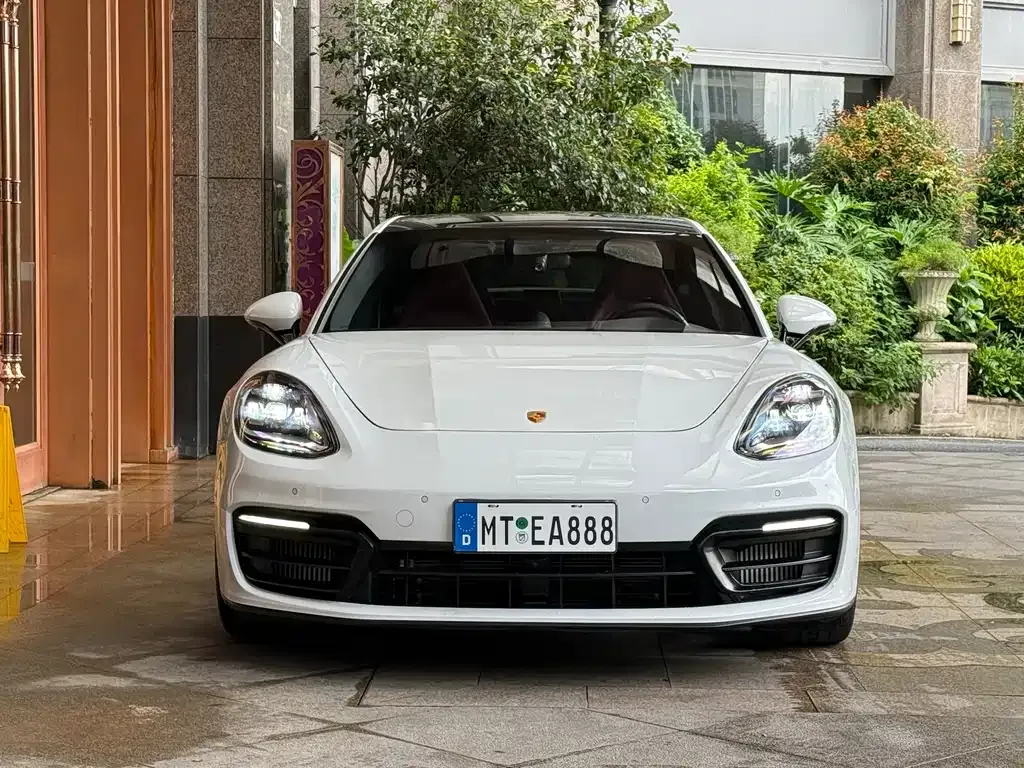 Porsche Panamera — фото 10
