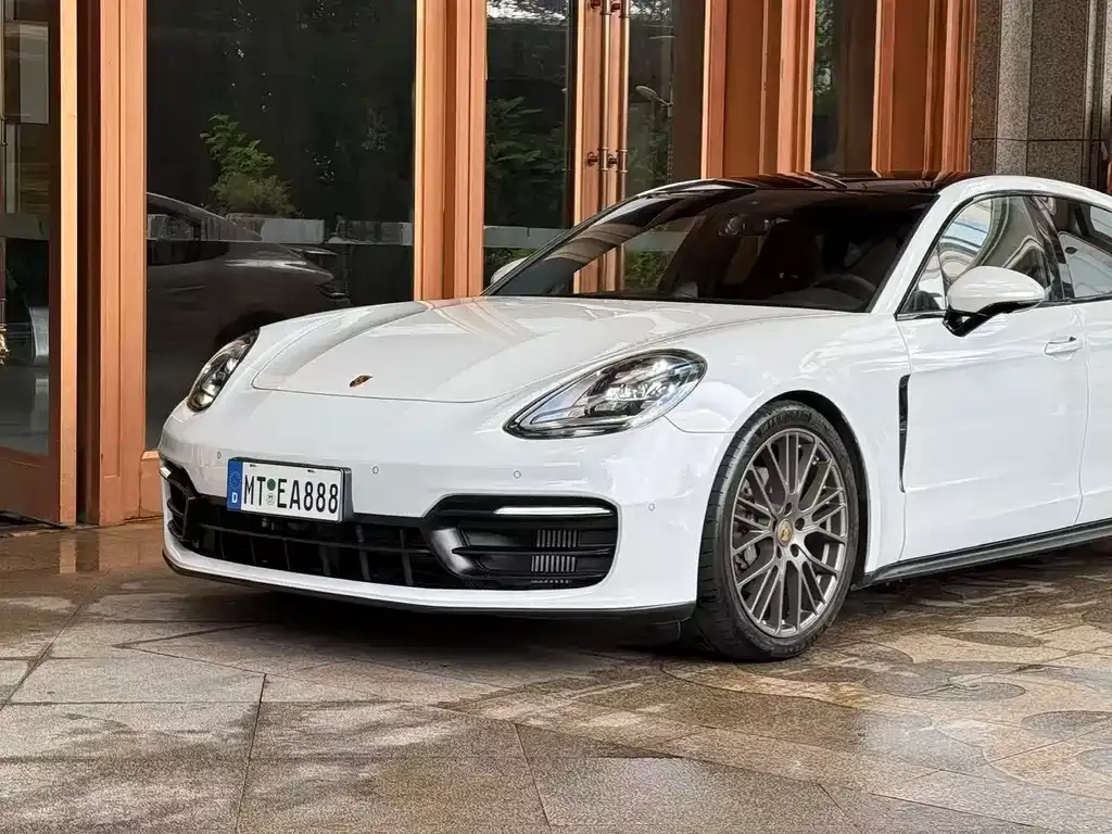 Porsche Panamera — фото 2