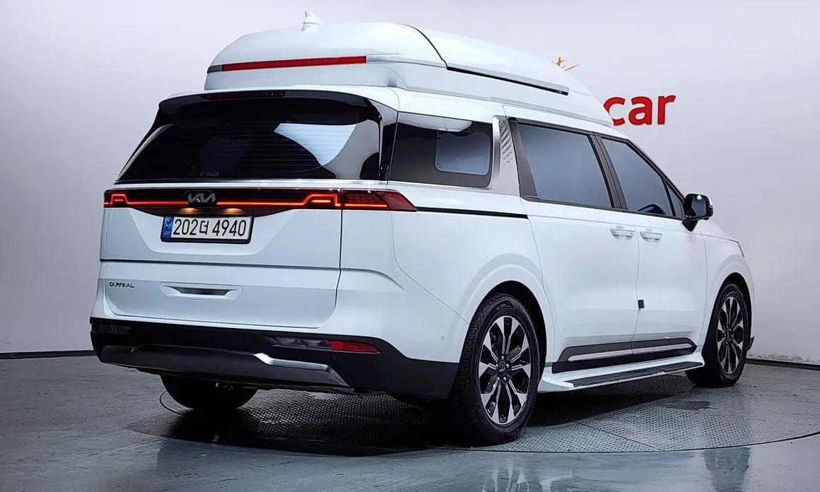 Kia Carnival — фото 4