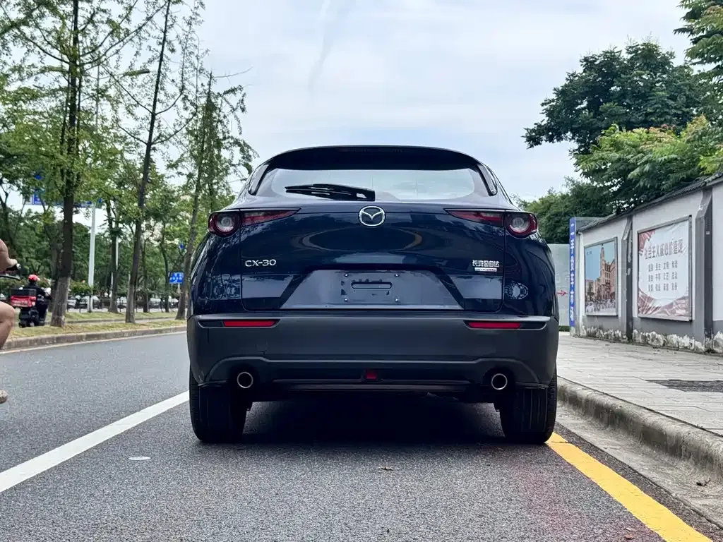 Mazda CX-30 2022 из CN, фото 4
