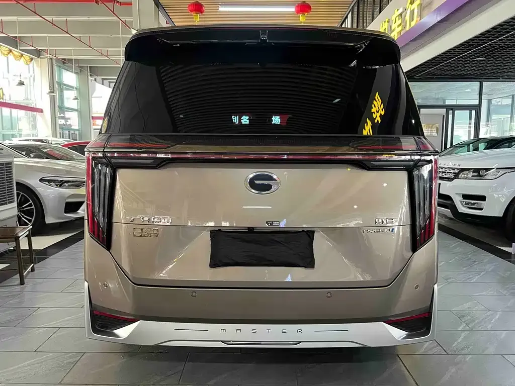 GAC Motor Trumpchi M8 — фото 8