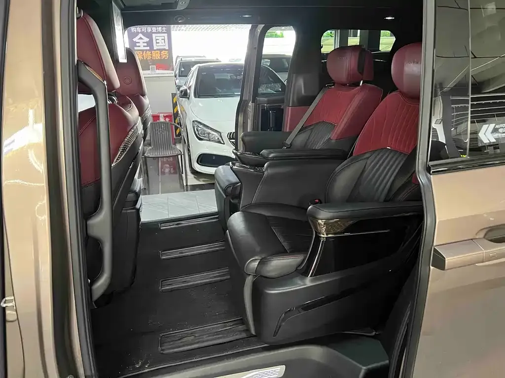 GAC Motor Trumpchi M8 — фото 4
