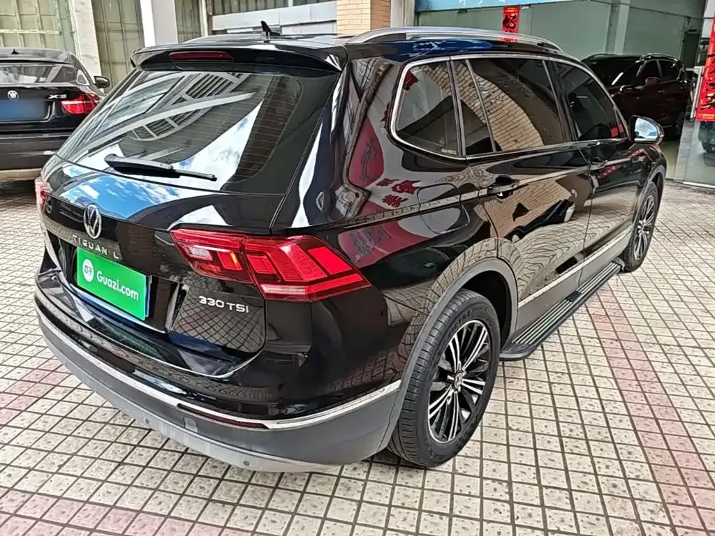 Volkswagen Tiguan L — фото 7