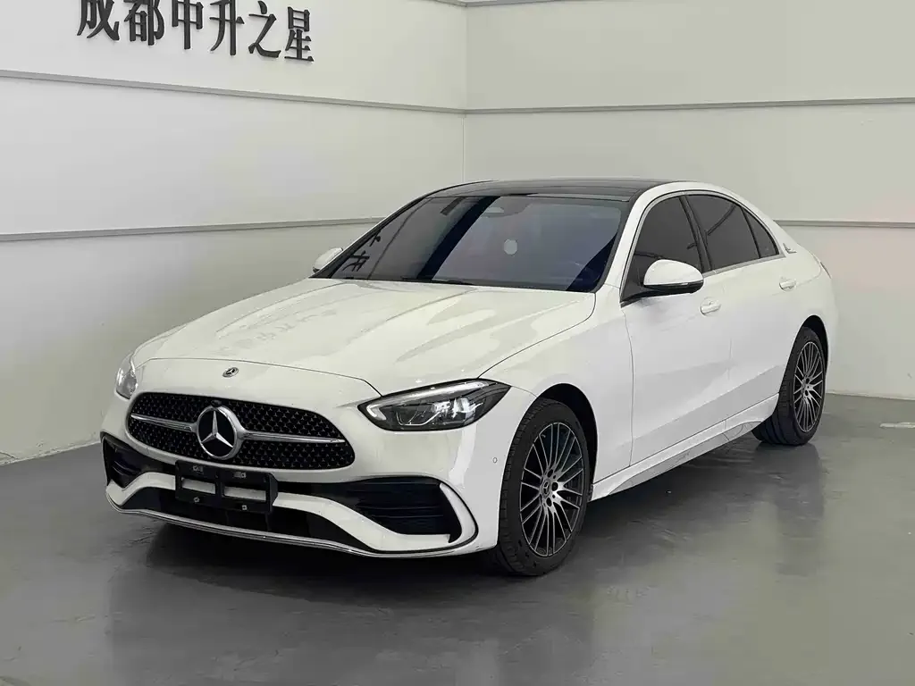Mercedes-Benz C-Class — фото 1