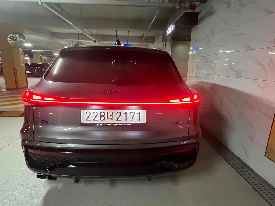 Audi Q5 2025 из KR, фото 3