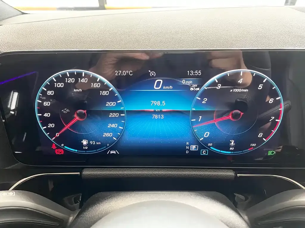 Mercedes-Benz GLA — фото 5