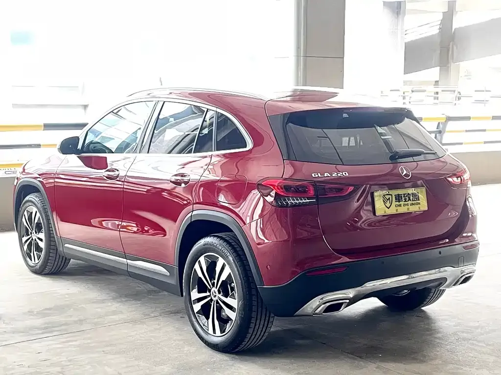Mercedes-Benz GLA — фото 3