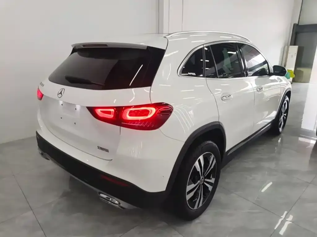 Mercedes-Benz GLA — фото 2