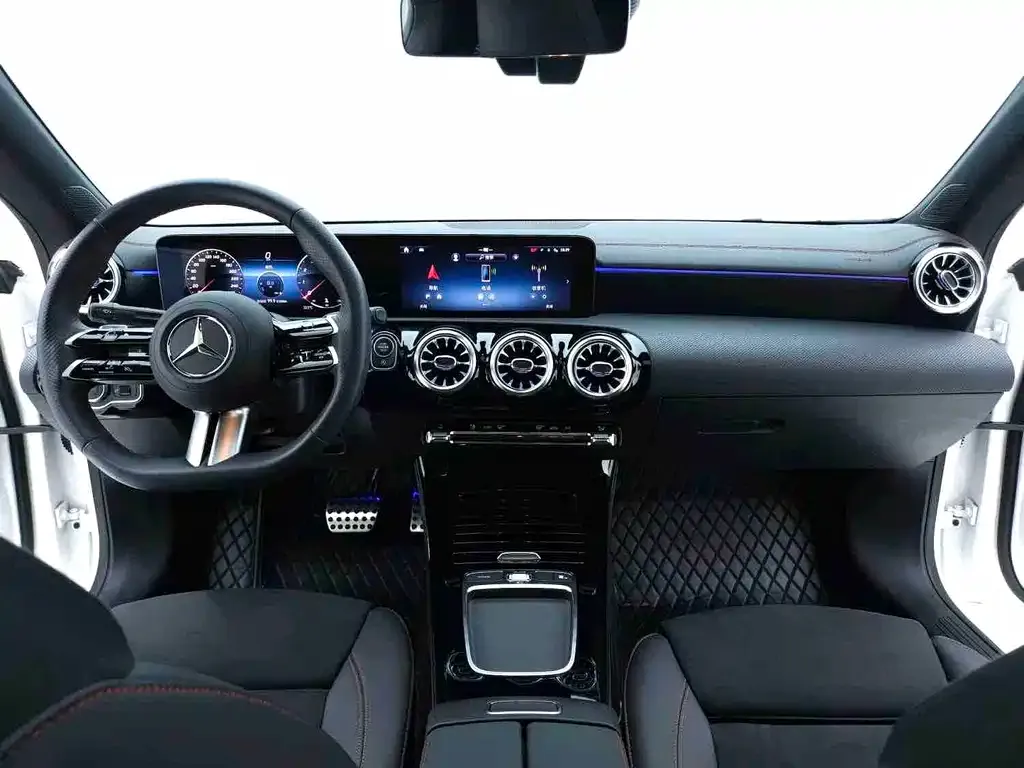 Mercedes-Benz CLA (Import) — фото 7