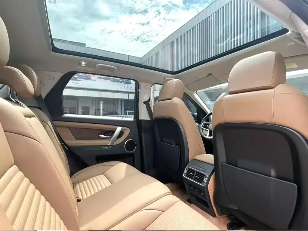 Land Rover Discovery Sport — фото 4