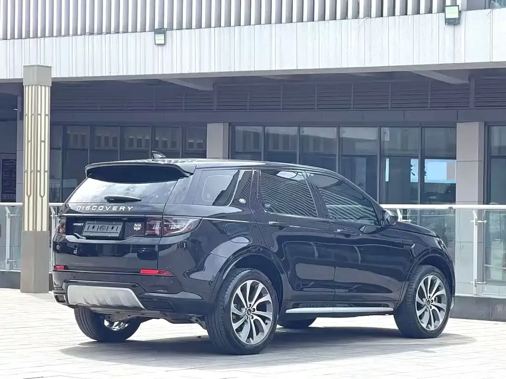 Land Rover Discovery Sport — фото 9