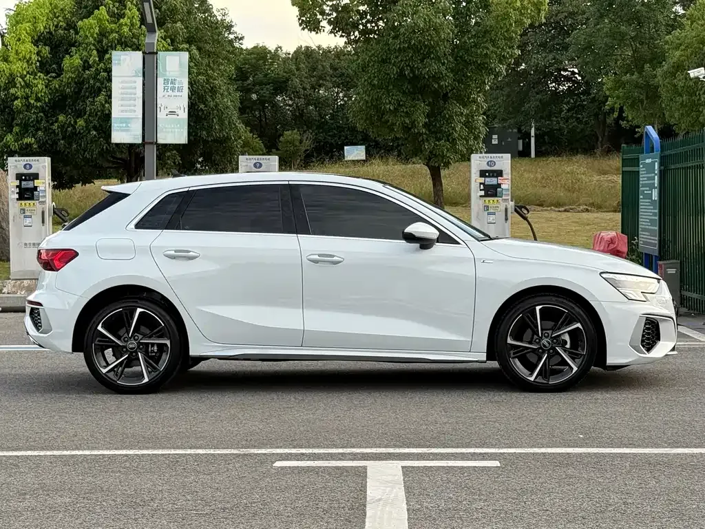 Audi A3 — фото 10