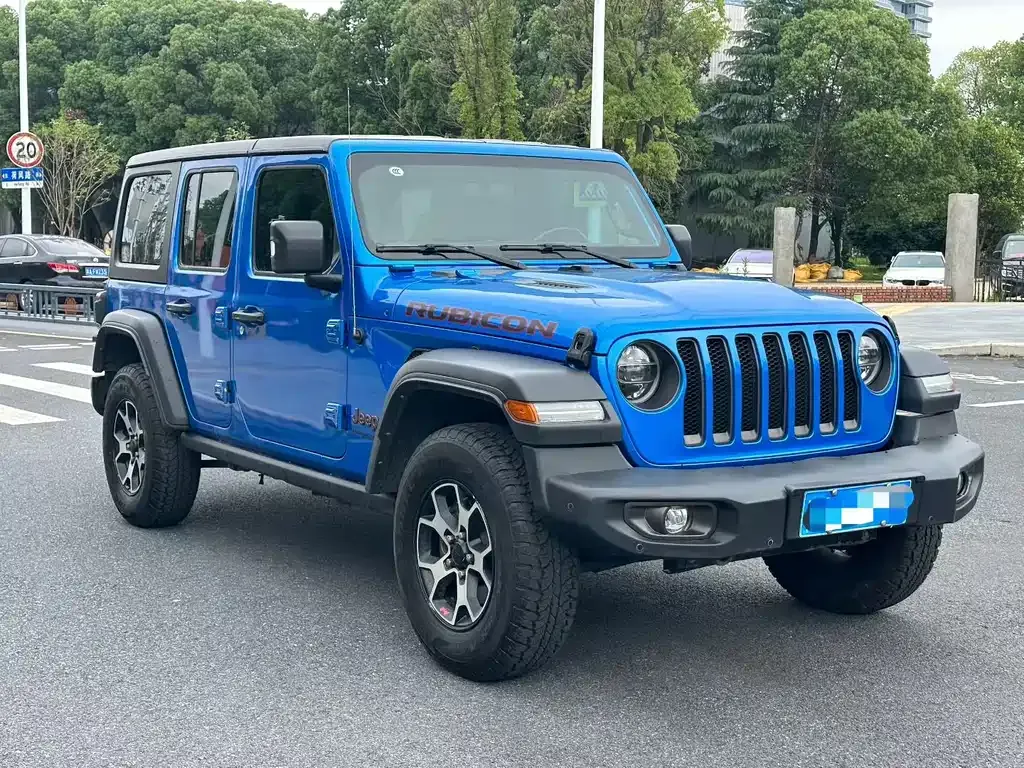 Jeep Wrangler — фото 9