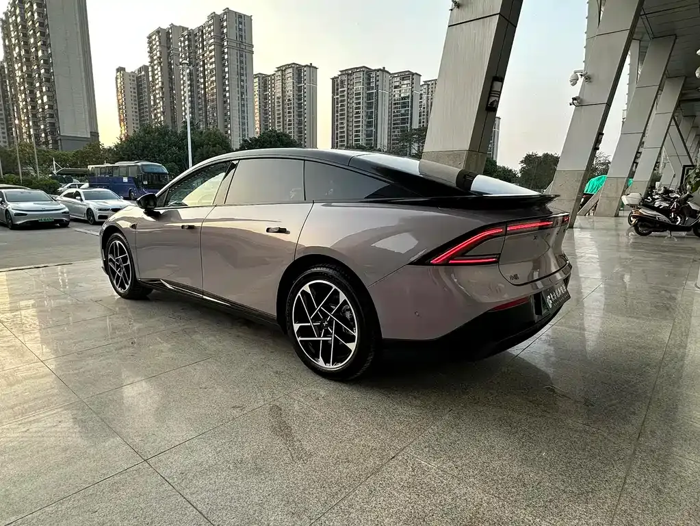 XPeng P7+ — фото 7
