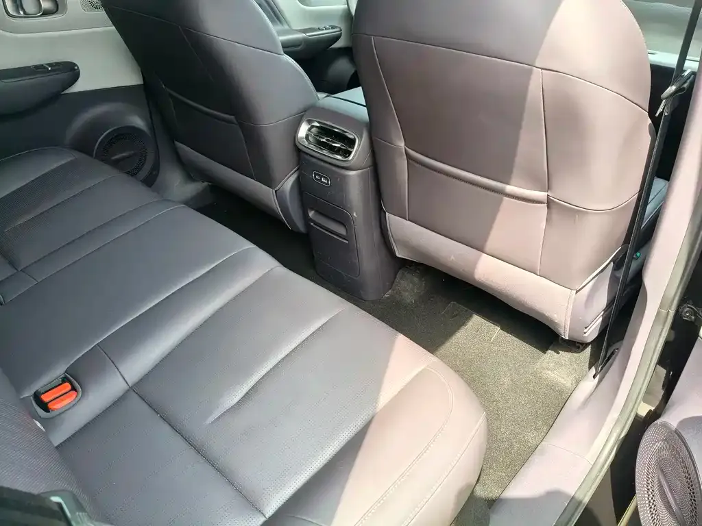 Leapmotor B10 — фото 4