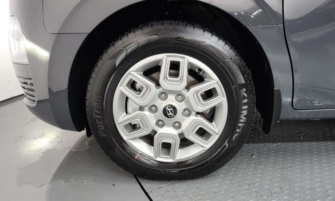 Hyundai Staria — фото 3