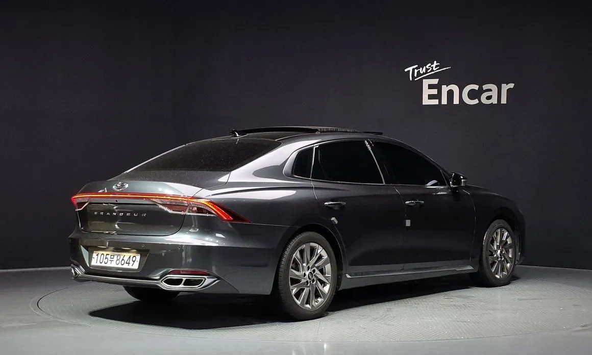 Hyundai Grandeur — фото 4