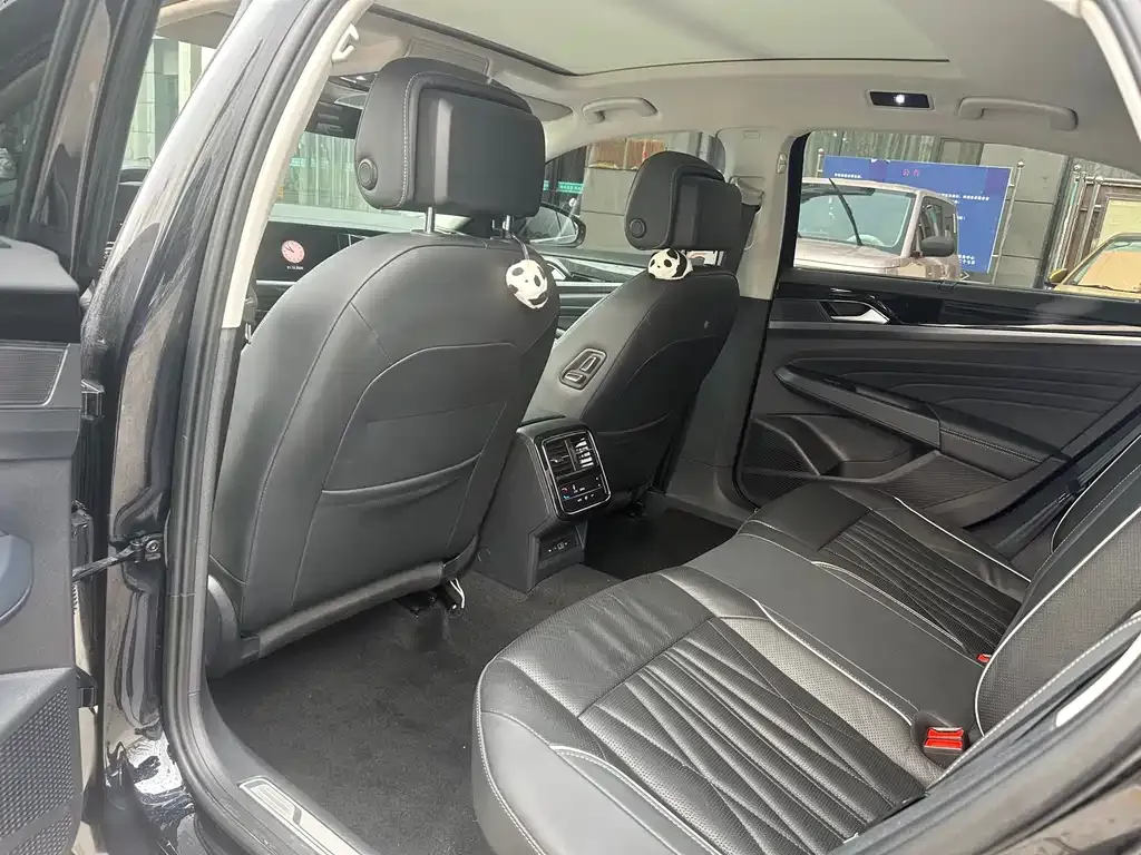 Volkswagen Passat — фото 4