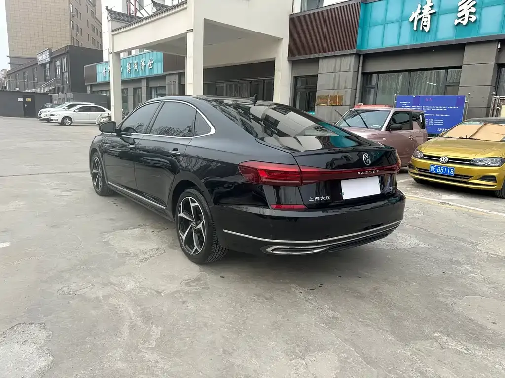 Volkswagen Passat — фото 2