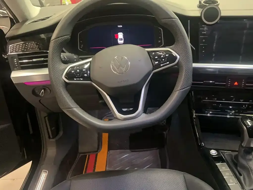 Volkswagen Passat — фото 6