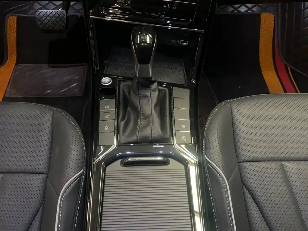 Volkswagen Passat — фото 4