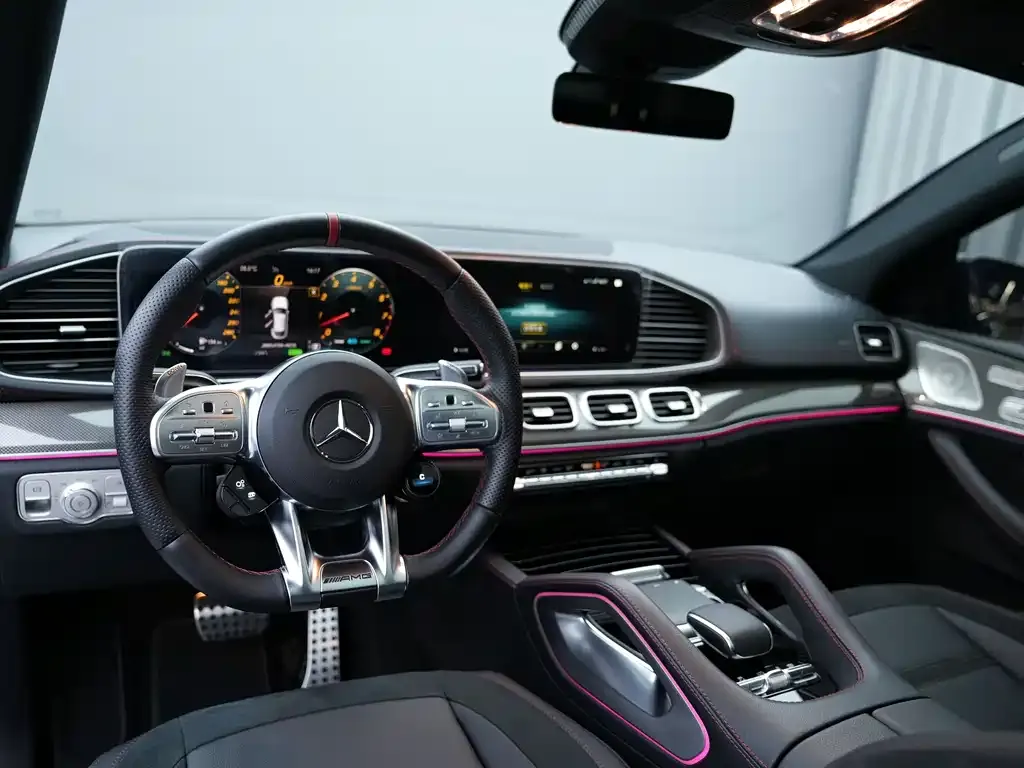 Mercedes-Benz GLE Coupe AMG — фото 9