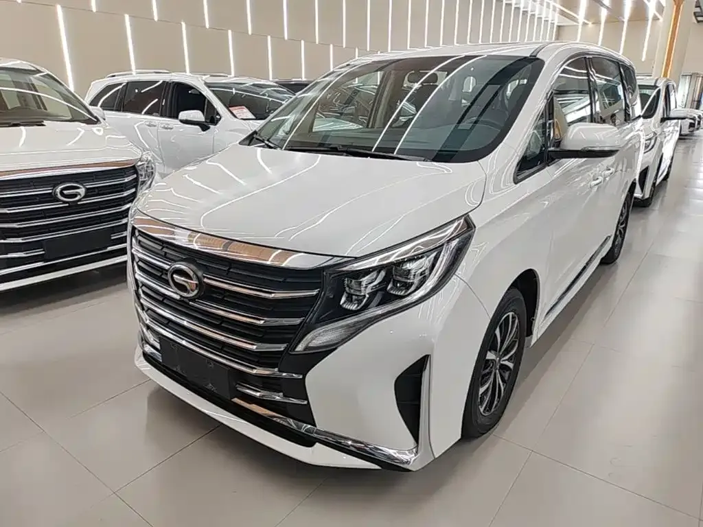 GAC Motor Trumpchi M8 — фото 1