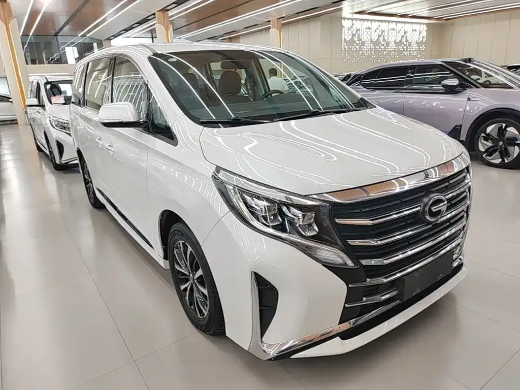 GAC Motor Trumpchi M8 — фото 9