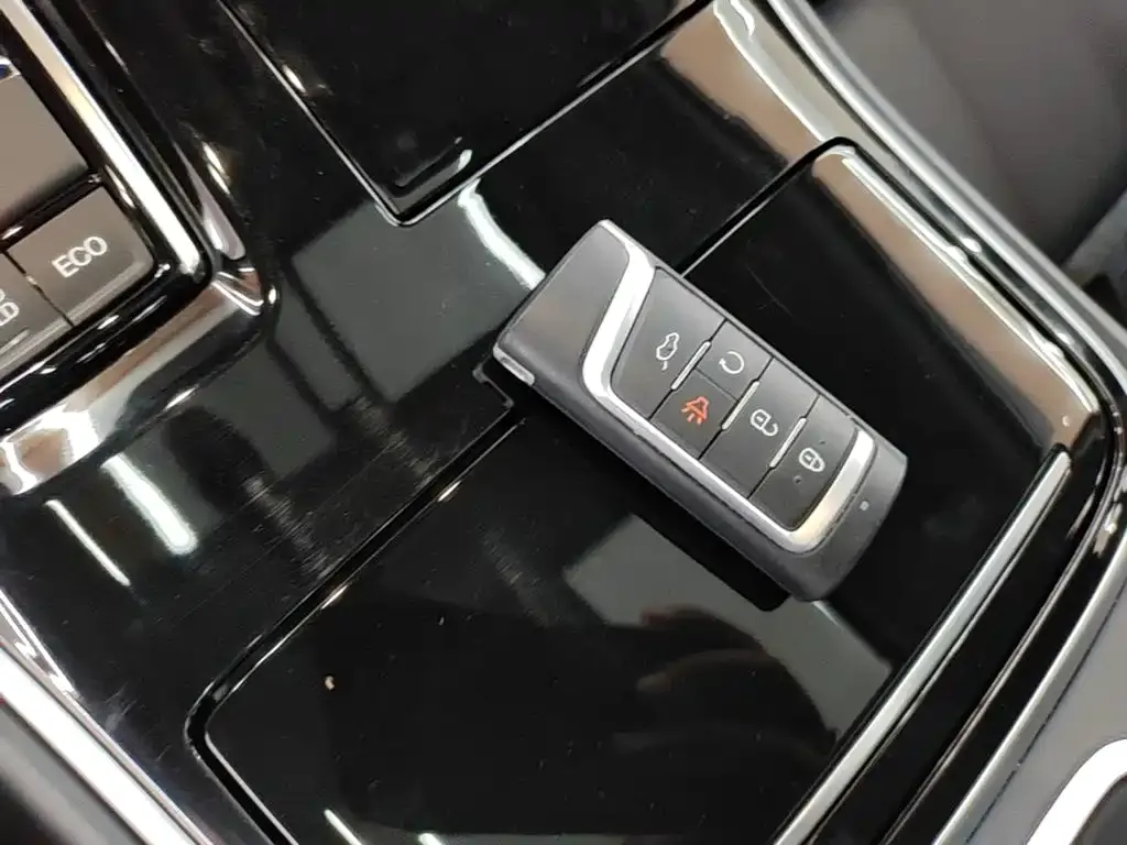 GAC Motor Trumpchi M8 — фото 3